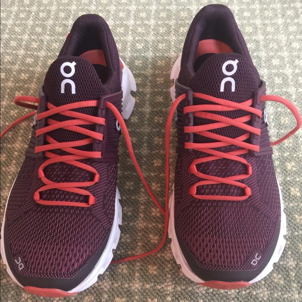 On Cloud women’s running shoes!
